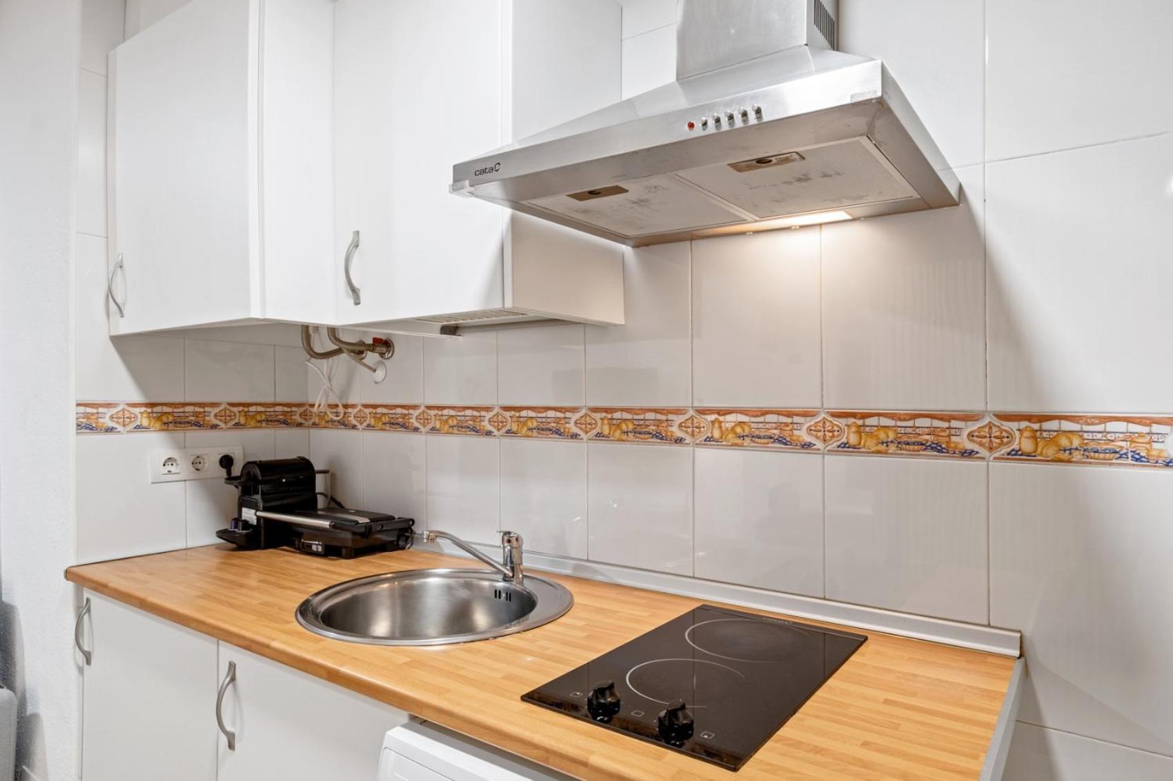 Modern And Comfortable Studio Малага Экстерьер фото